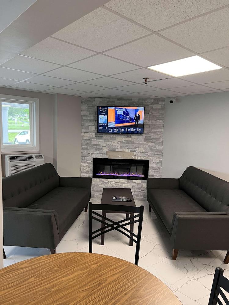 Surestay Hotel By Best Western Presque Isle Exterior photo